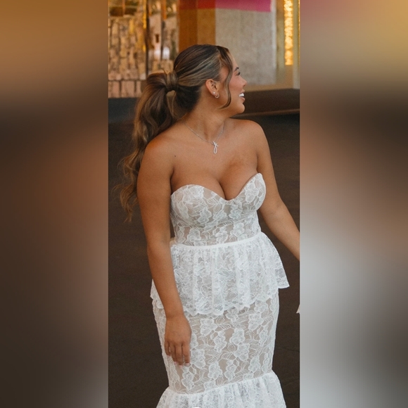 JLUXLABEL White Lace Overlay Dress - Picture 3 of 13